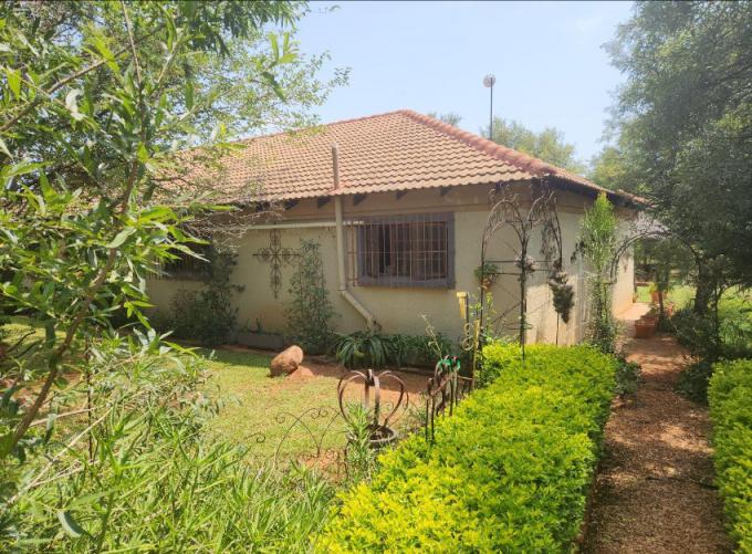 Smallholding for Sale For Sale in Kameeldrift - MR622197