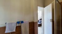 Bathroom 1 - 5 square meters of property in Riviera JHB