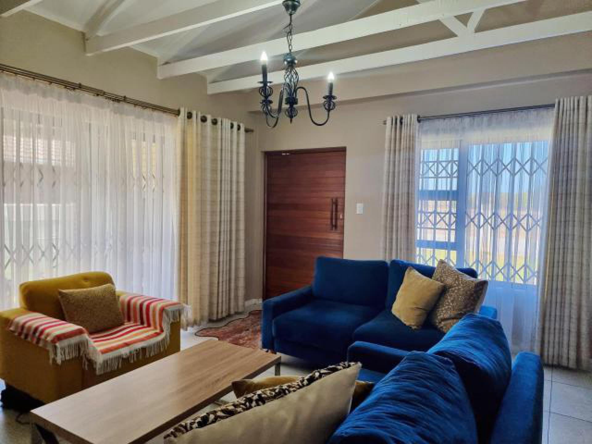 Lounges of property in Fairview - PE