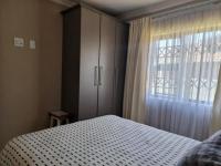 Bed Room 2 of property in Fairview - PE