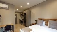 Bed Room 1 - 14 square meters of property in Sandown