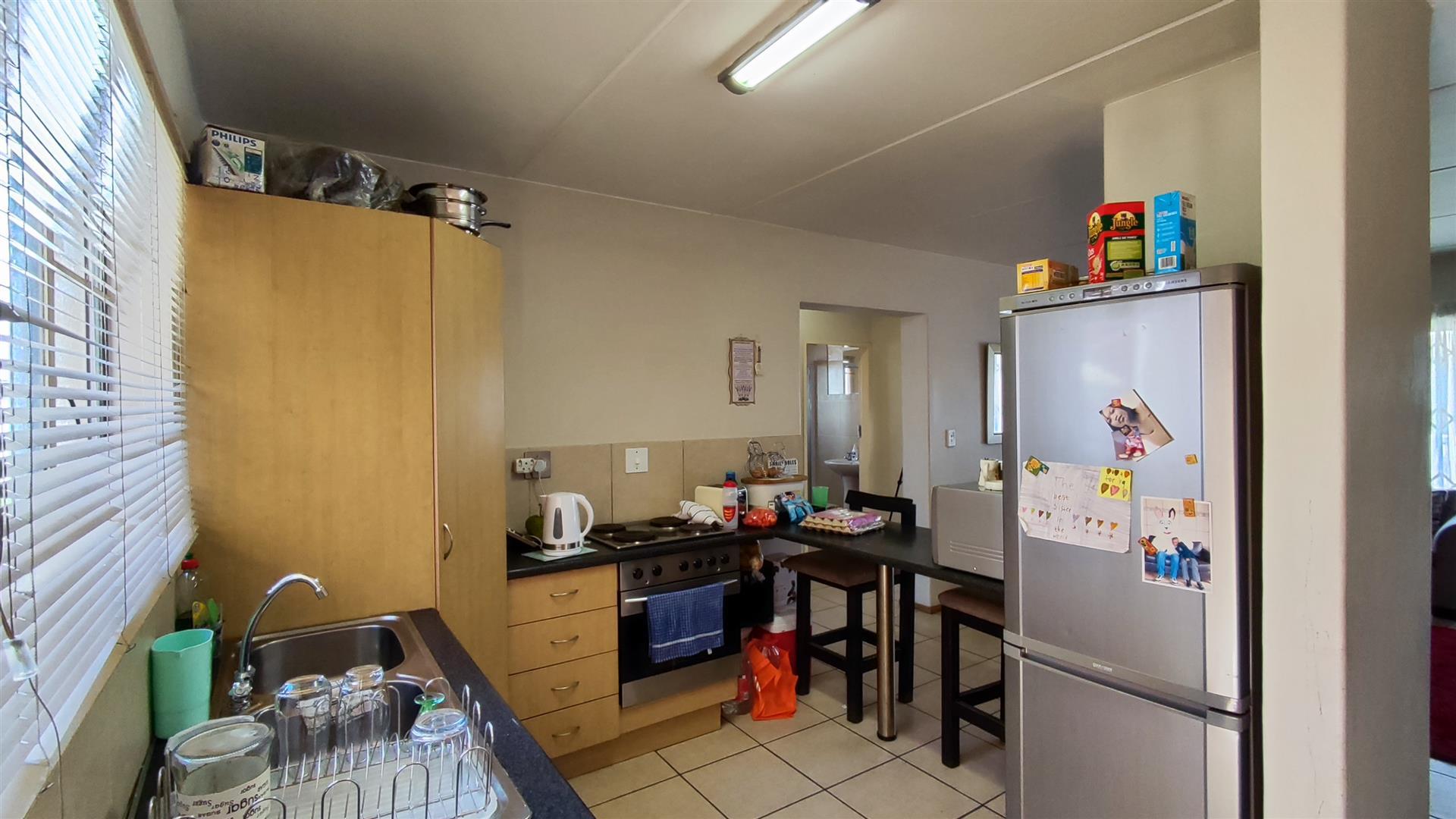 Kitchen - 10 square meters of property in Rynfield