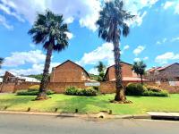  of property in Glenvista