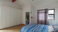 Main Bedroom - 21 square meters of property in Kengies