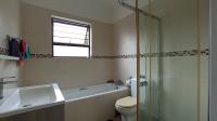 Bathroom 1 - 6 square meters of property in Kengies