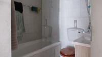 Bathroom 1 - 5 square meters of property in Radiokop