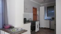 Kitchen - 11 square meters of property in Radiokop