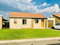 3 Bedroom 1 Bathroom Sec Title for Sale for sale in Helderwyk Estate