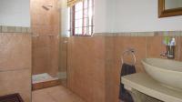 Main Bathroom - 10 square meters of property in President Ridge