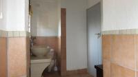 Main Bathroom - 10 square meters of property in President Ridge