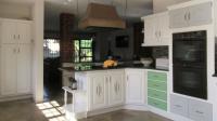 Kitchen - 50 square meters of property in President Ridge