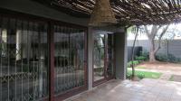 Patio - 45 square meters of property in President Ridge