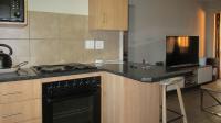 Kitchen - 8 square meters of property in Alveda