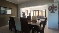 Dining Room - 10 square meters of property in Rooihuiskraal North