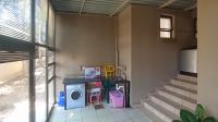 Scullery - 25 square meters of property in Rooihuiskraal North