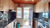 Kitchen - 12 square meters of property in Woodview