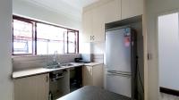 Kitchen - 14 square meters of property in Southfield