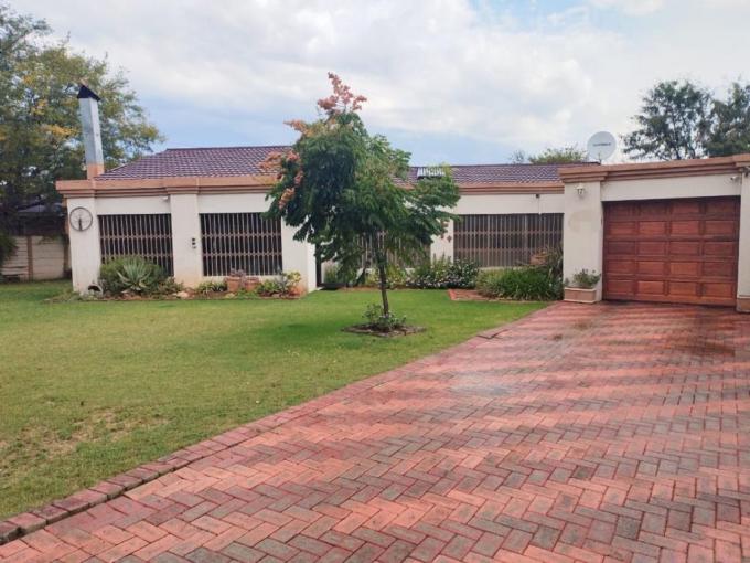 3 Bedroom House for Sale For Sale in Sasolburg - MR626479