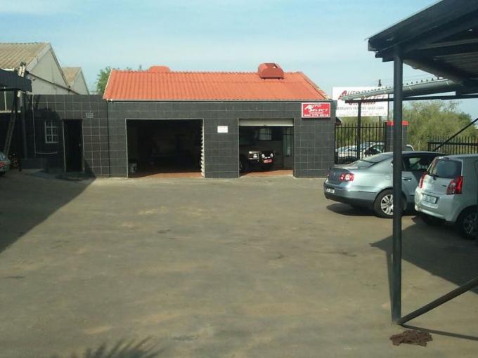 Commercial for Sale For Sale in Oudtshoorn - MR626483