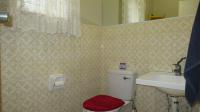 Guest Toilet - 3 square meters of property in Florida Park