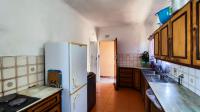 Kitchen - 17 square meters of property in Birch Acres