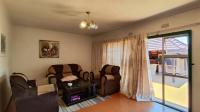 Lounges - 25 square meters of property in Birch Acres