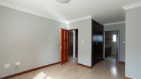 Main Bedroom - 22 square meters of property in Olympus