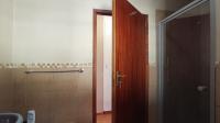 Bathroom 1 - 7 square meters of property in Vorna Valley