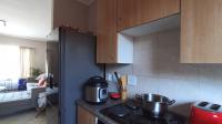 Kitchen - 8 square meters of property in Sagewood