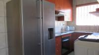 Kitchen - 9 square meters of property in Mohlakeng