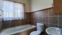 Bathroom 1 - 5 square meters of property in Rynfield