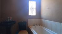 Bathroom 1 - 5 square meters of property in Lotus Gardens