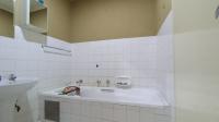 Main Bathroom - 5 square meters of property in Pretoria North