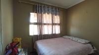 Bed Room 1 - 10 square meters of property in Pretoria North