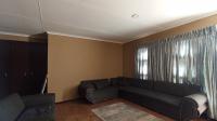 Lounges - 22 square meters of property in Pretoria North