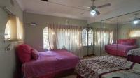 Bed Room 1 - 17 square meters of property in Lambton