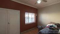 Bed Room 3 - 16 square meters of property in Lambton