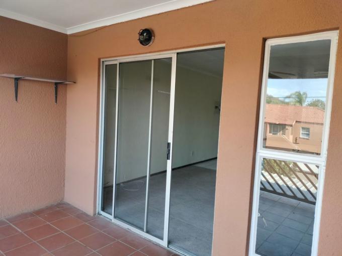 2 Bedroom Apartment to Rent in Safarituine - Property to rent - MR628867