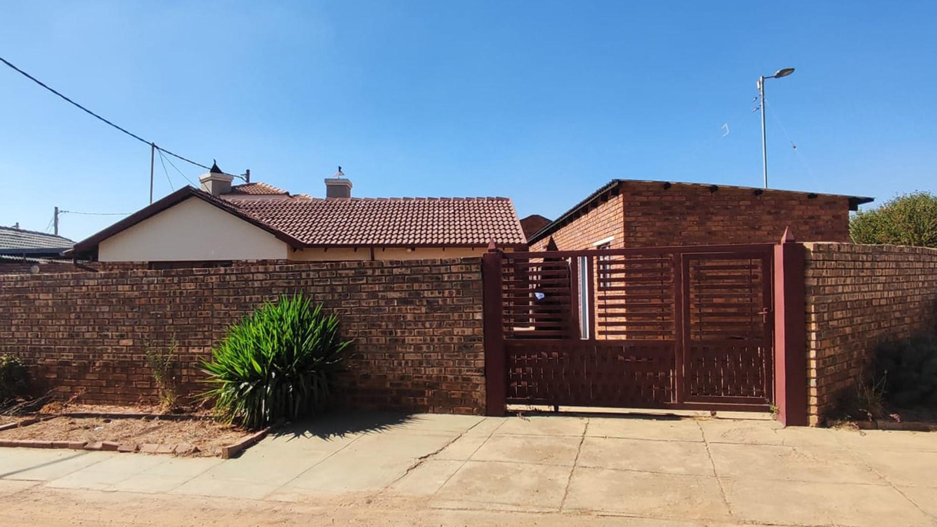 Front View of property in Mamelodi