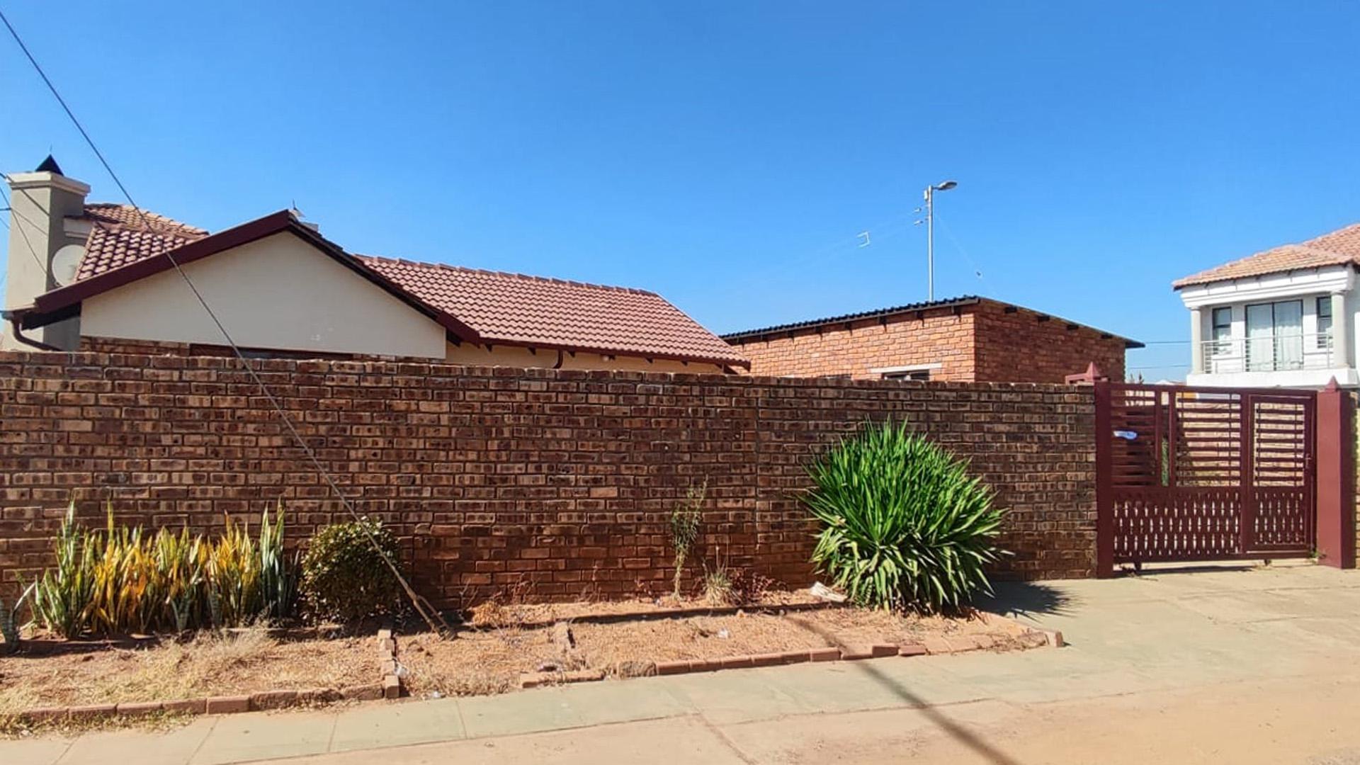 Front View of property in Mamelodi