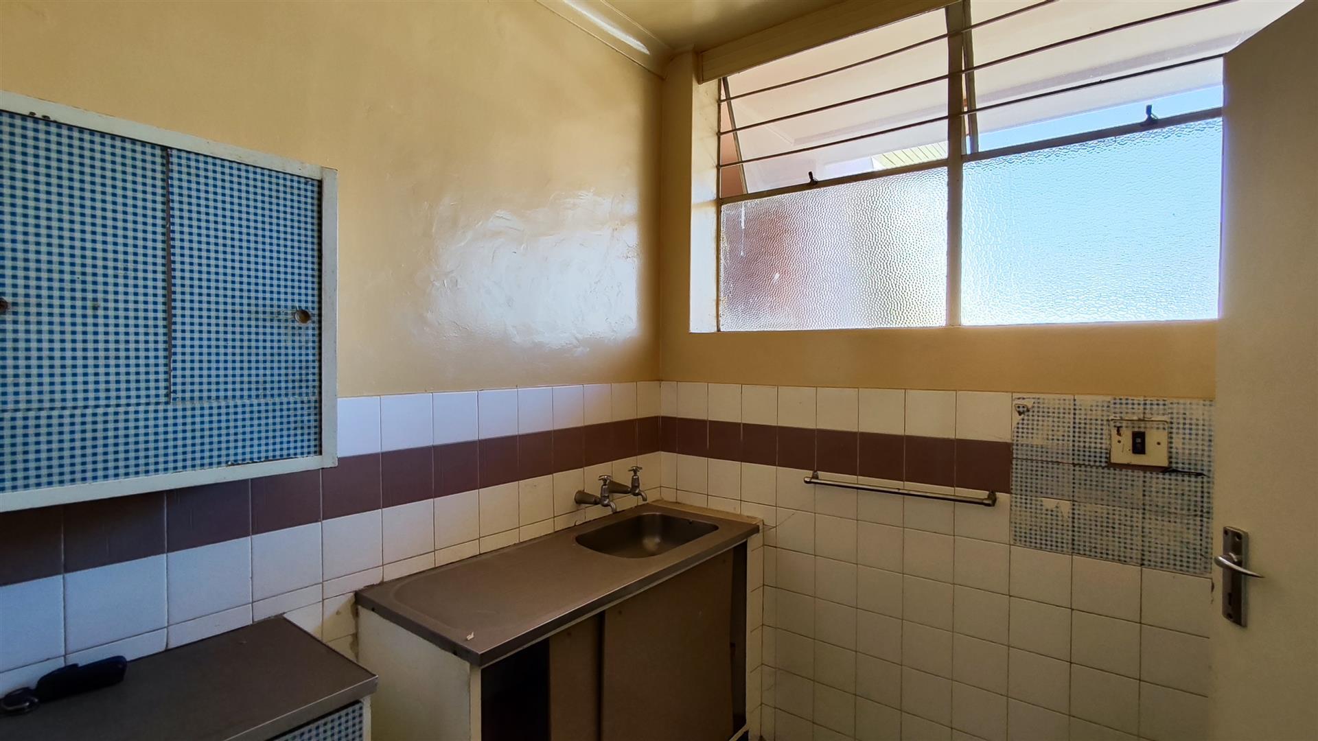 Kitchen - 7 square meters of property in Kempton Park