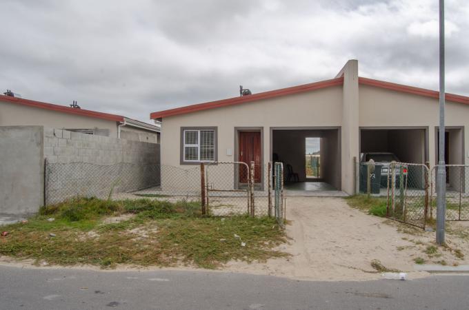 2 Bedroom House for Sale and to Rent For Sale in Kuils River - MR629189