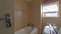 Bathroom 1 - 5 square meters of property in Halfway House