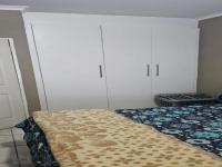 Bed Room 5+ of property in Eldorado Park AH