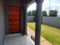 Patio - 5 square meters of property in Crystal Park