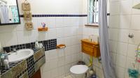 Main Bathroom - 4 square meters of property in St Helier