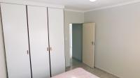 Bed Room 1 - 14 square meters of property in Uvongo