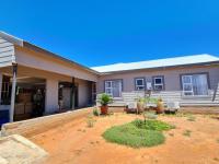  of property in Oudtshoorn