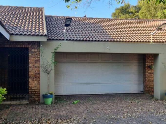 3 Bedroom House for Sale For Sale in Middelburg - MP - MR630179