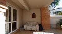 Patio - 14 square meters of property in Elton Hill